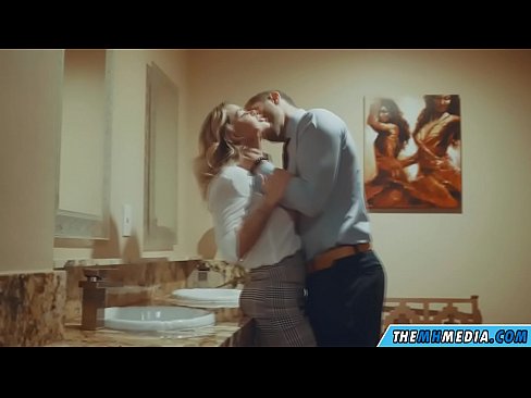 ❤️ When a busty blonde seduces you in a public toilet ❤️❌ Homemade porn at en-gb.pornpk.ru ❌